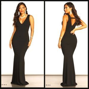 WINDSOR maxi cocktail dress.